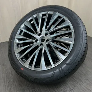 中古 BRIDGESTONE + レクサス RX タイヤ・ホイールセット 235/50R21 · 21×8.0J PCD 5x114.3 ET40 #917S40325の実物写真（1枚目）