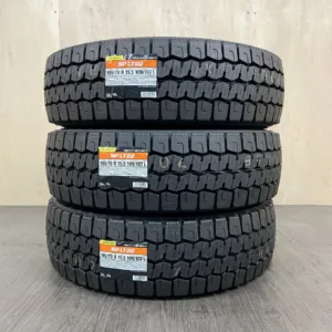 DUNLOP SP LT 22 Tyre 195/70 R15.5 Item number 0370AT000926