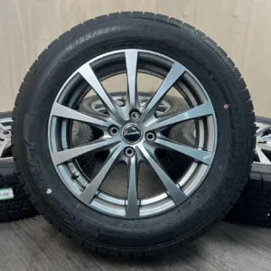 中古 GOODYEAR ICE NAVI 7 + EXCEEDER E03 タイヤ・ホイールセット 195/65R16 · 16×6.0J PCD 4x100 ET45 #207S40925の実物写真(1枚目)