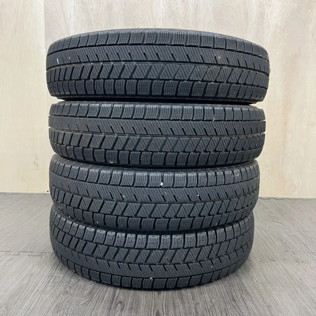BRIDGESTONE BLIZZAK VRX3 Tyre 145/80 R13 Item number 0280AT010926