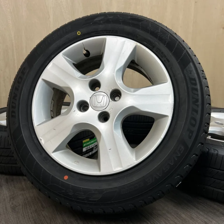 DUNLOP ENASAVE EC205 HONDA FIT Комплект шин и дисков 185/65 R15 артикул 0513AS000926