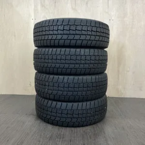 中古 DUNLOP WINTER MAXX WM02 冬用タイヤ 195/65R15 #0268AT010926の実物写真(1枚目)