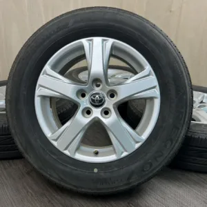 中古 BRIDGESTONE REGNO GRV2 + トヨタ ALPHARD タイヤ・ホイールセット 215/65R16 · 16×6.5J PCD 5x114.3 ET33 #291S40925の実物写真（1枚目）