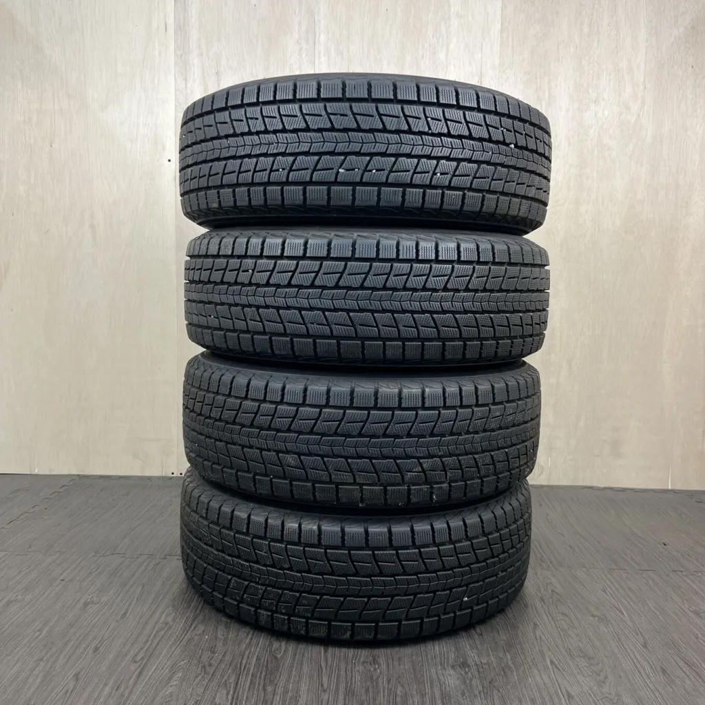 DUNLOP WINTER MAXX SJ8 Шина 225/65 R17 артикул 126T40426