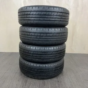 中古 BRIDGESTONE PLAYZ PX-RV II サマータイヤ 195/60R16 #132T40426の実物写真（1枚目）
