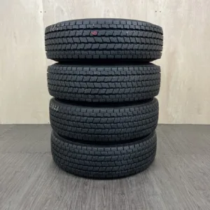 中古 YOKOHAMA ICE GUARD IG91 冬用タイヤ 175/80R13 #155T40426の実物写真(1枚目)
