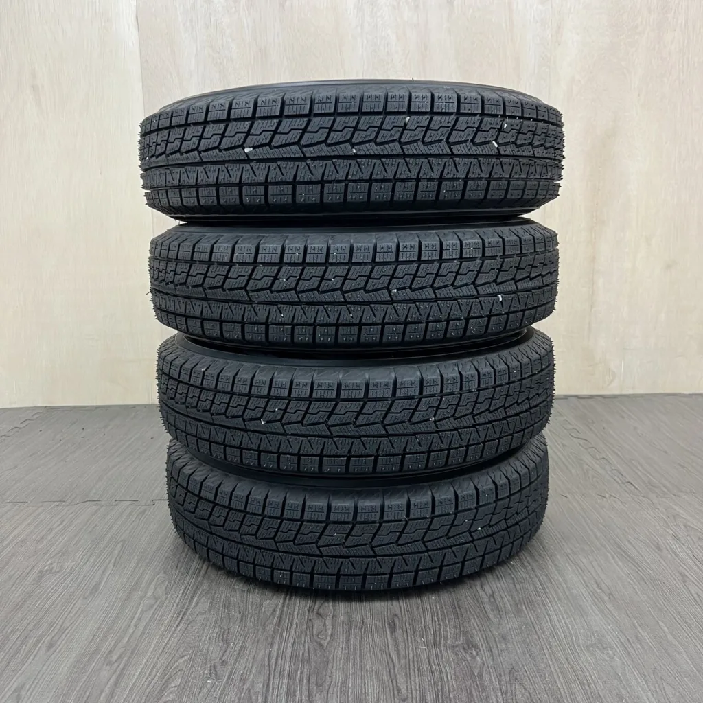 中古 YOKOHAMA ICE GUARD IG70 冬用タイヤ 145/80R13 #162T40426の実物写真（1枚目）