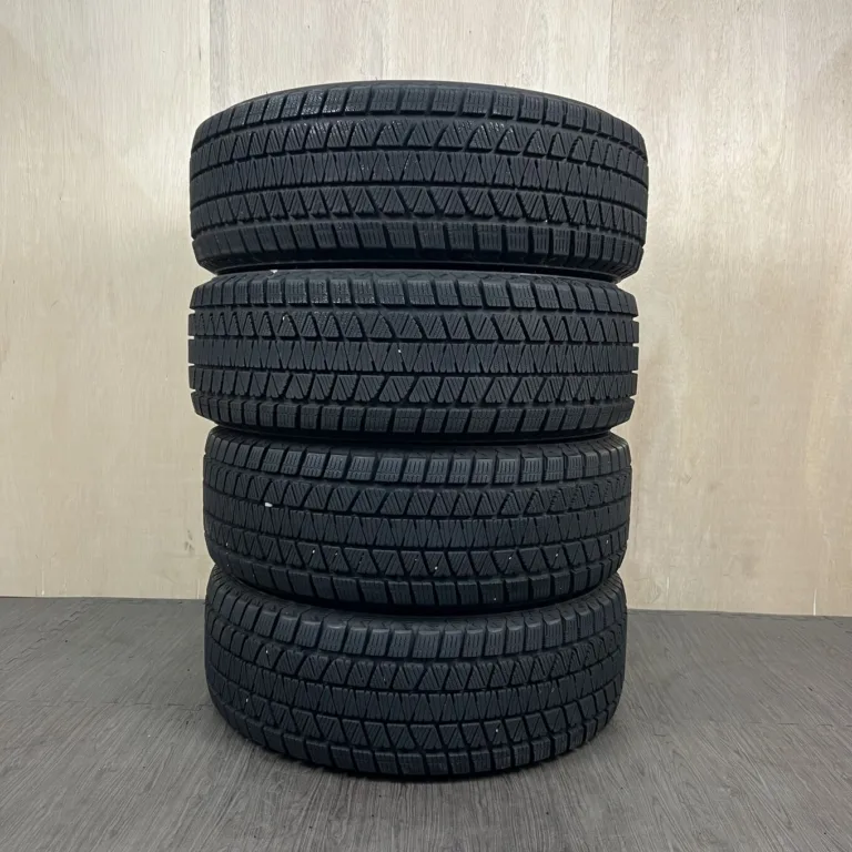 BRIDGESTONE BLIZZAK DM-V3 Tyre 265/65 R18 Item number 0458AT000926