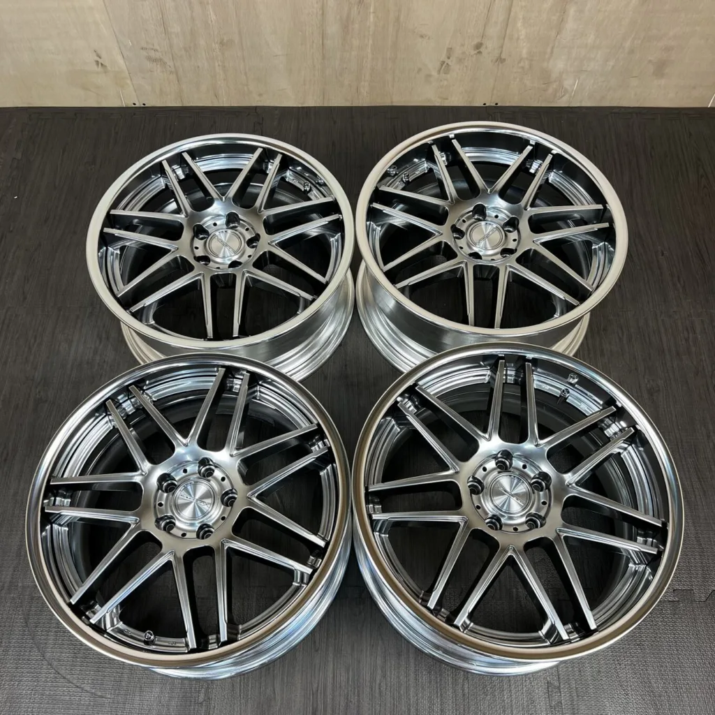 中古 WEDS MAVERICK 1107T ホイール 19×8.0J PCD 5x114.3 ET35 · 後輪 9.0J ET35 #0025AD080926の実物写真（1枚目）