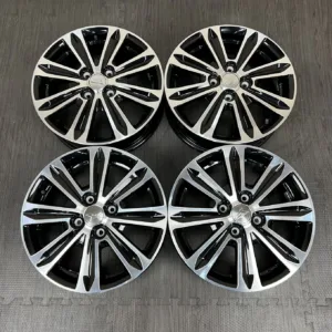 中古 ダイハツ TANTO L600S ホイール 15×4.5J PCD 4x100 ET45 #0052AD020926の実物写真(1枚目)