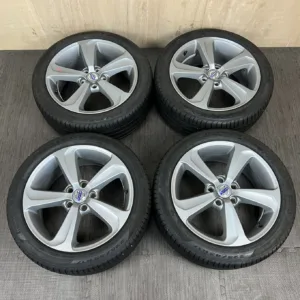 VOLVO V40 Wheel 17 × 7.5J · 5x108 · ET52.5 Item number 0002AD021026