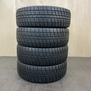 中古 NORTHTREK N3I 冬用タイヤ 205/60R16 #0481AT000926の実物写真(1枚目)