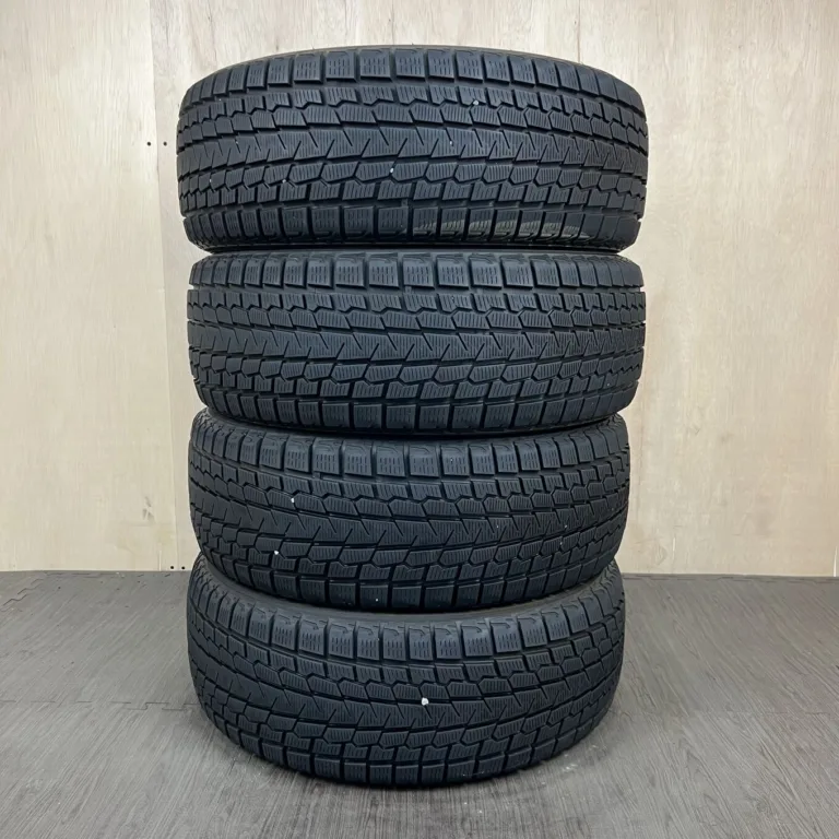 中古 YOKOHAMA GEOLANDAR I/T-S G073 冬用タイヤ 225/55R18 #0155AT010926の実物写真（1枚目）