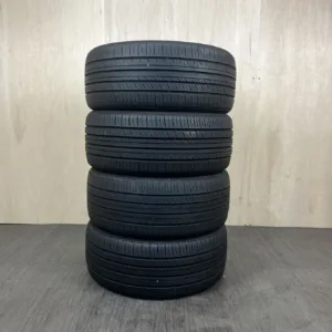 中古 YOKOHAMA ADVAN DB V552 サマータイヤ 225/40R18 #0238AT010926の実物写真(1枚目)