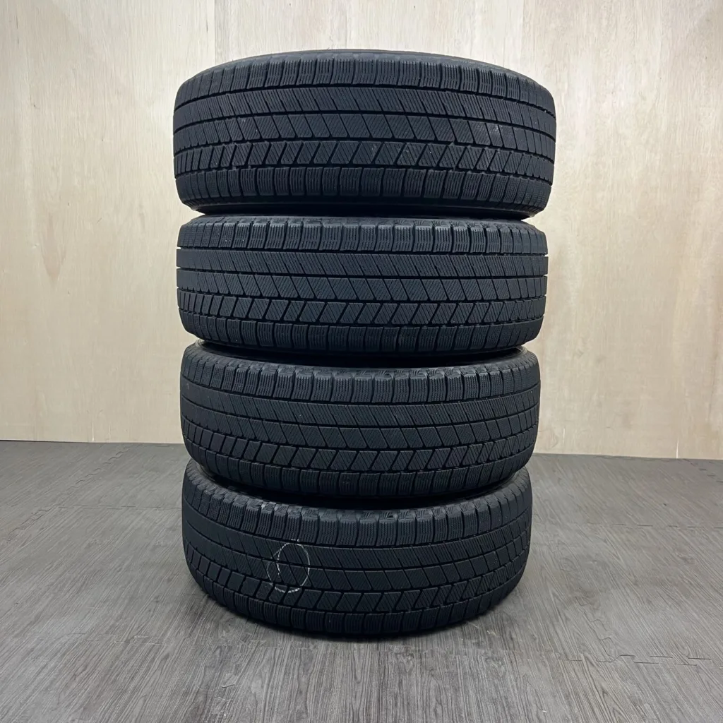 BRIDGESTONE BLIZZAK VRX3 Шина 225/60 R17 артикул 0410AT000926