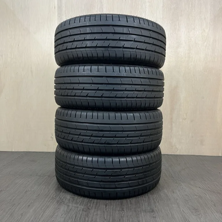 中古 GOODYEAR EAGLE RV F ECO サマータイヤ 225/50R18 #0441AT000926の実物写真（1枚目）