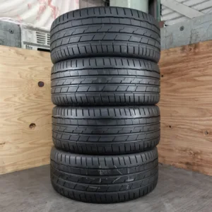 HANKOOK VENTUS S1 EVO3 Tyre 235/40 R19 Item number 897T40325