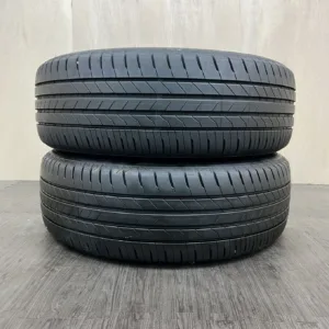 中古 BRIDGESTONE サマータイヤ 235/50R21 #917T40325の実物写真（1枚目）