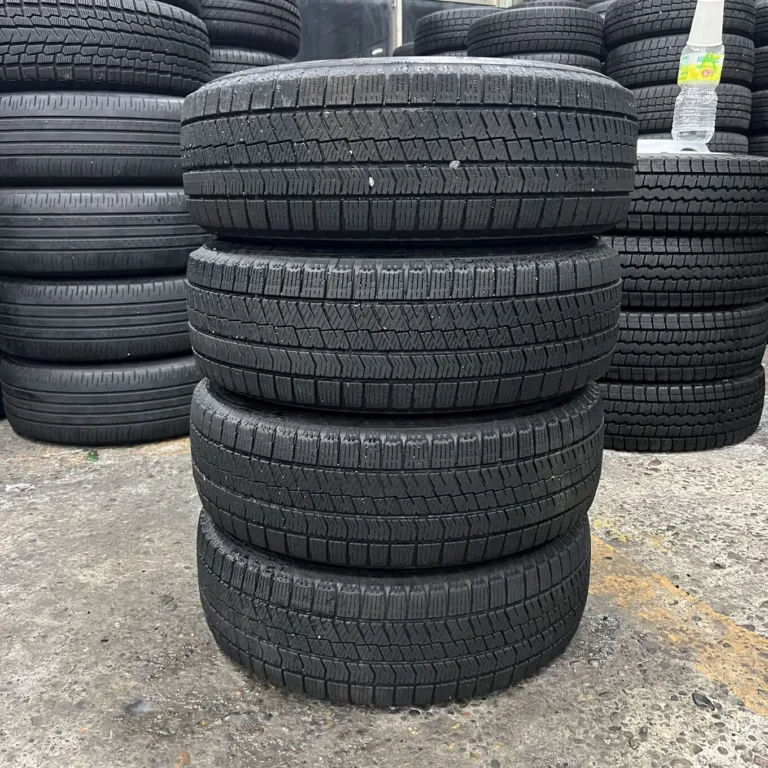 BRIDGESTONE BLIZZAK VRX2 Tyre 195/65 R15 Item number 151T41024