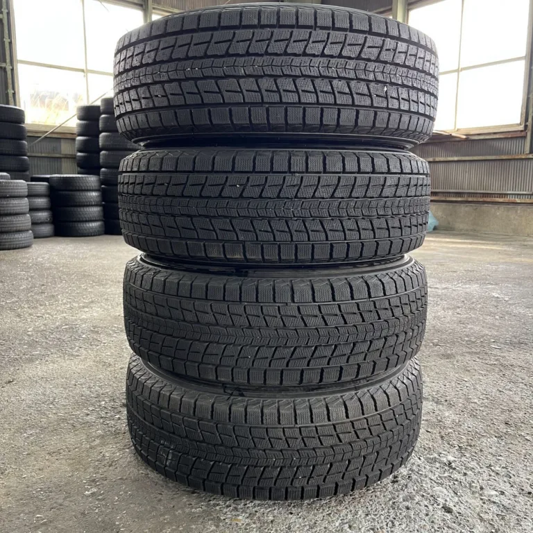 DUNLOP WINTER MAXX SJ8 Tyre 225/65 R17 Item number 493T41024