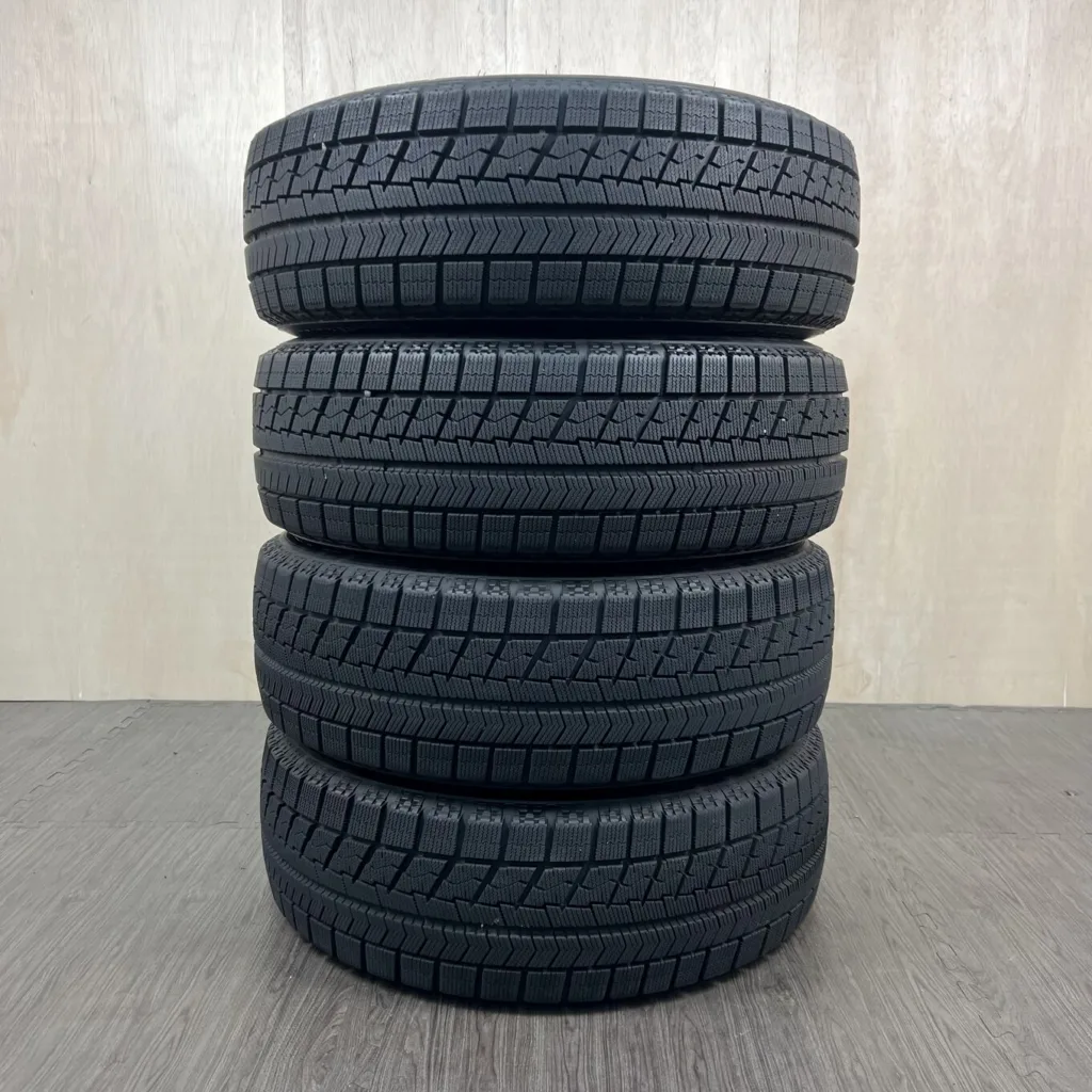 BRIDGESTONE BLIZZAK VRX Шина 215/65 R16 артикул 180T40925