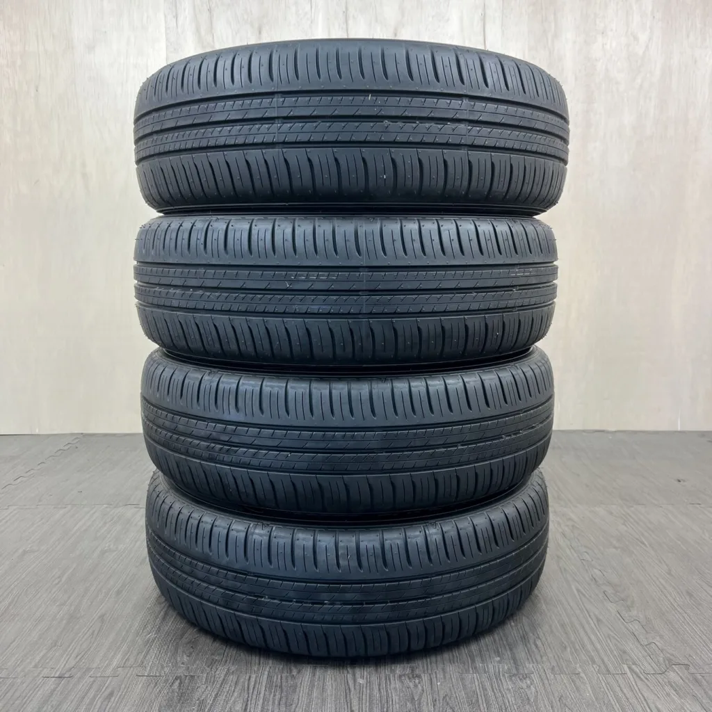 DUNLOP ENASAVE EC300 Tyre 195/60 R17 Item number 187T40925