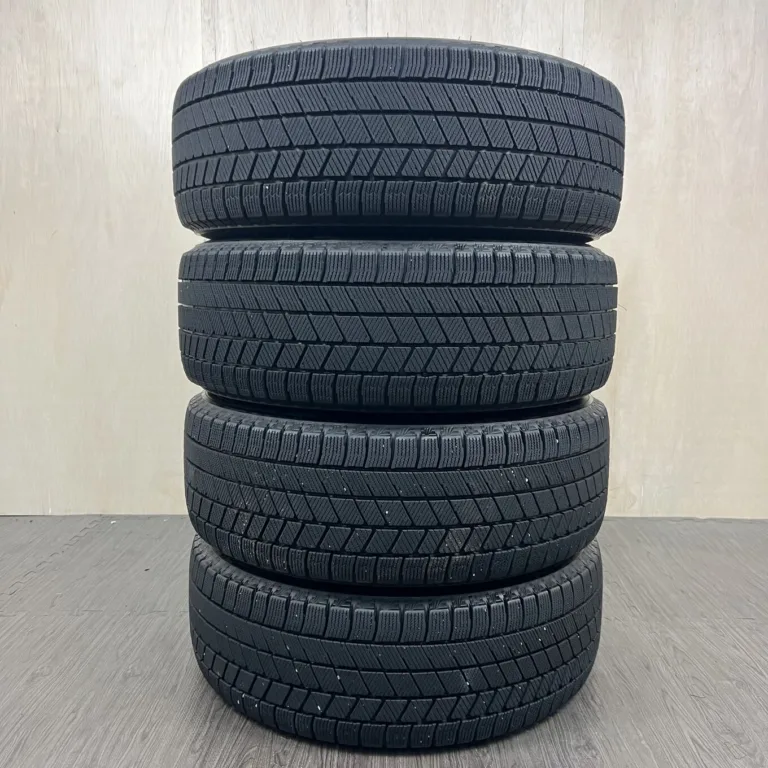 BRIDGESTONE BLIZZAK VRX3 Tyre 215/60 R16 Item number 344T40925