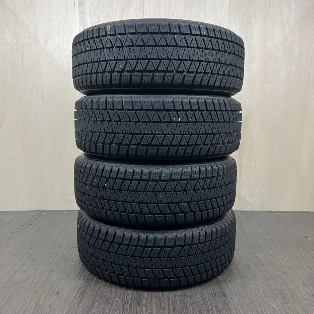 BRIDGESTONE BLIZZAK DM-V3 Шина 225/60 R17 артикул 354T40925