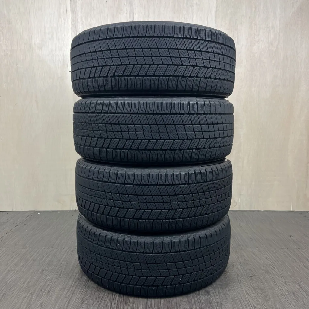 BRIDGESTONE BLIZZAK VRX3 Шина 225/50 R18 артикул 364T40925