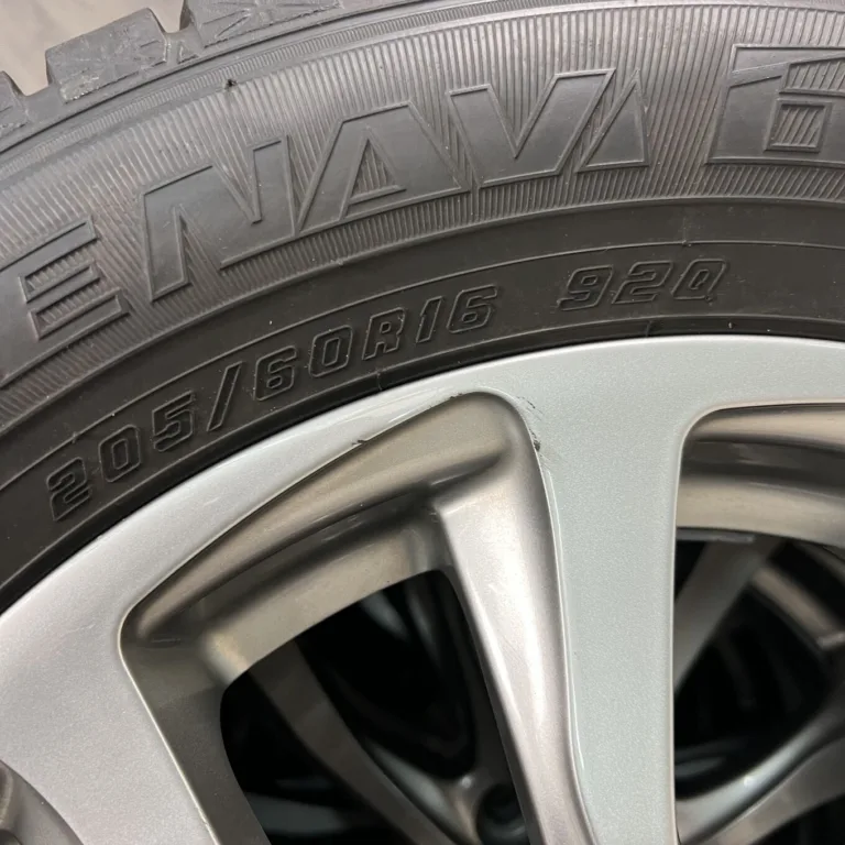 GOODYEAR ICE NAVI 6 Tyre 205/60 R16 Item number 403T40925