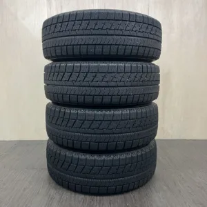 BRIDGESTONE BLIZZAK VRX Tyre 215/65 R16 Item number 496T40925