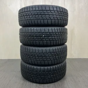 中古 GOODYEAR ICE NAVI 6 冬用タイヤ 205/55R16 #498T40925の実物写真(1枚目)