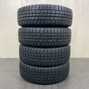 中古 DUNLOP WINTER MAXX WM02 冬用タイヤ 195/65R16 #503T40925の実物写真(1枚目)