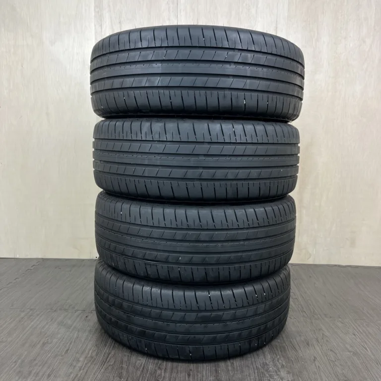 中古 BRIDGESTONE TURANZA T005 サマータイヤ 215/55R18 #577T40925の実物写真（1枚目）