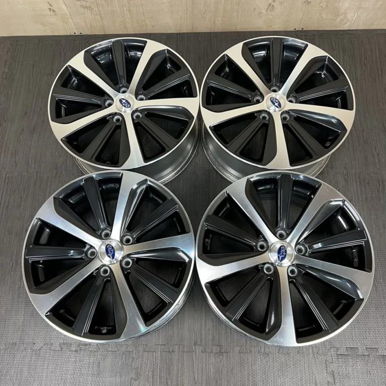 中古 スバル ホイール 18×7.5J PCD 5x114.3 ET55 #0078AD030926の実物写真（1枚目）