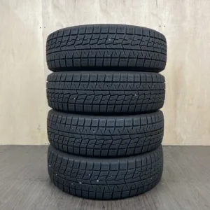 中古 YOKOHAMA ICE GUARD IG70 冬用タイヤ 195/65R15 #0478AT000926の実物写真(1枚目)
