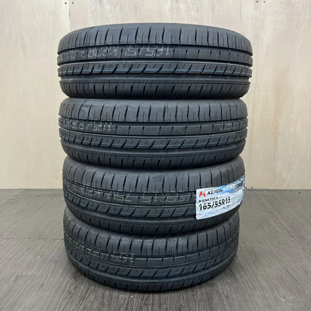 中古 KENDA KENETICA ECO サマータイヤ 165/55R15 #1T40426の実物写真（1枚目）