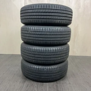 中古 DUNLOP LE MANS V+ サマータイヤ 195/65R15 #7T40426の実物写真（1枚目）