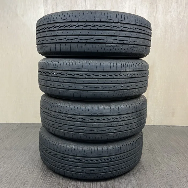 BRIDGESTONE ALENZA LX100 Tyre 225/65 R17 Item number 15T40426