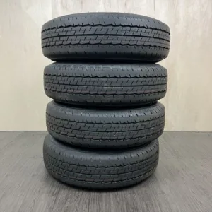 DUNLOP SP175N Шина 195/80 R15LT артикул 39T40426