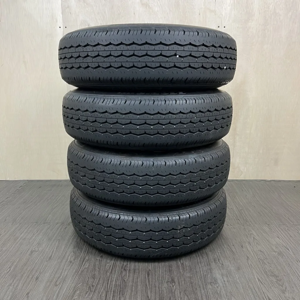 BRIDGESTONE ECOPIA RD613 Tyre 195/80 R15LT Item number 40T40426