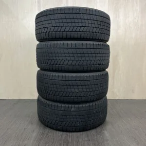 BRIDGESTONE BLIZZAK VRX3 Tyre 235/50 R18 Item number 48T40426