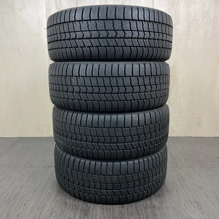 GOODYEAR ICE NAVI 8 Шина 225/40 R18 артикул 67T40426
