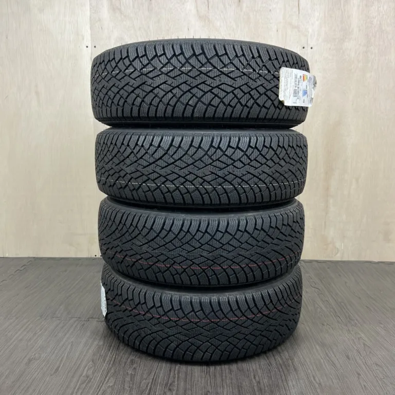 中古 NOKIAN HAKKAPELLITTA 冬用タイヤ 185/65R15 #72T40426の実物写真（1枚目）