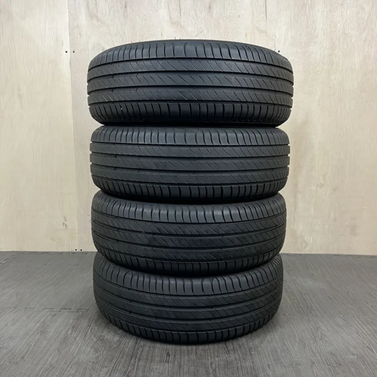 中古 MICHELIN PRIMACY 4 サマータイヤ 195/60R16 #0347AT000926の実物写真（1枚目）