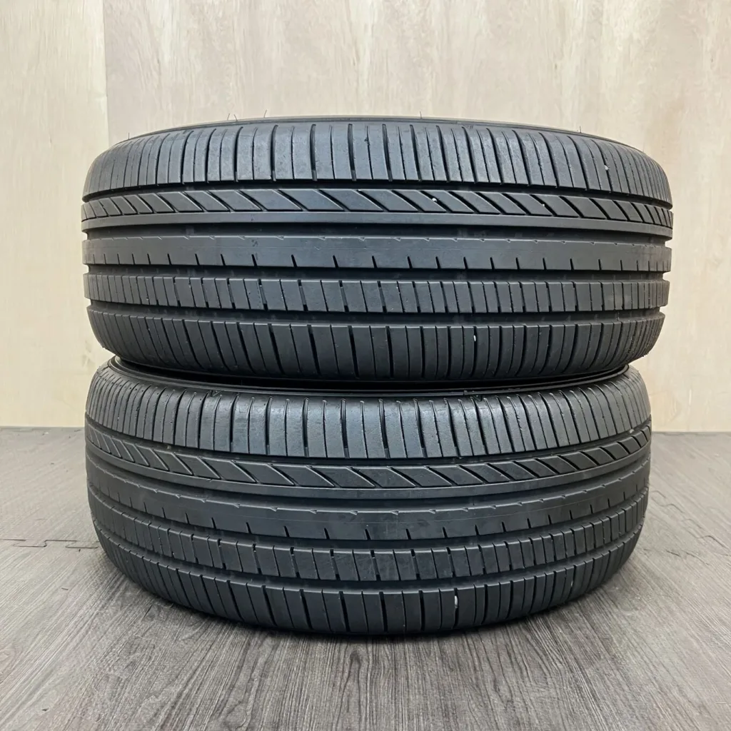 中古 GOODYEAR EFFICIENTGRIP COMFORT サマータイヤ 215/55R17 #0275AT010926の実物写真（1枚目）
