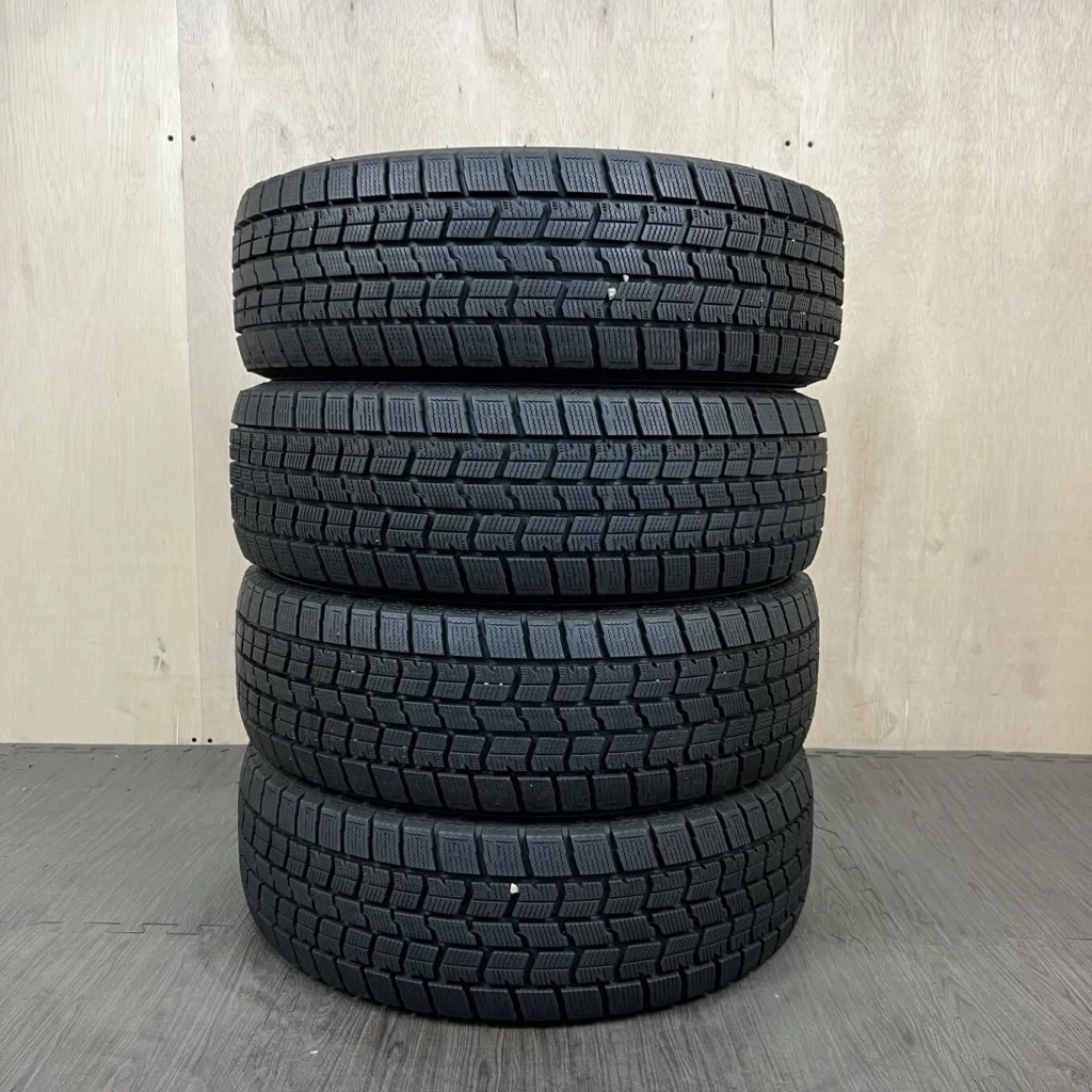 中古 GOODYEAR ICE NAVI 7 冬用タイヤ 195/65R15 #0198AT010926の実物写真（1枚目）
