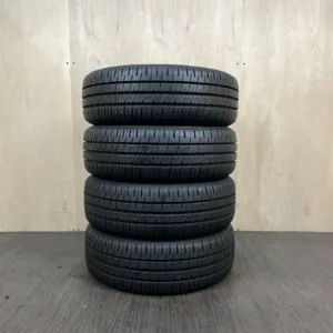 中古 DUNLOP ENASAVE EC204 サマータイヤ 195/55R16 #0042AT021026の実物写真(1枚目)